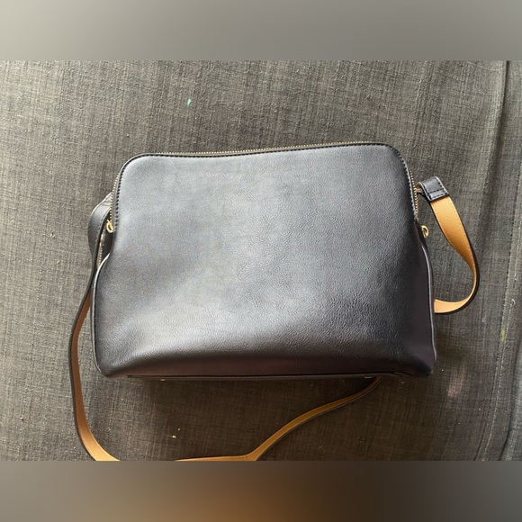 Women's Black Triple Compartment Large Cross Body Bag - Picture 4 of 7